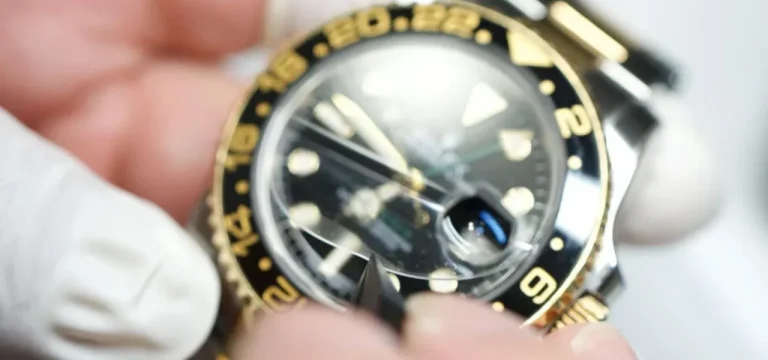 screen protector vs watch protection film featured image